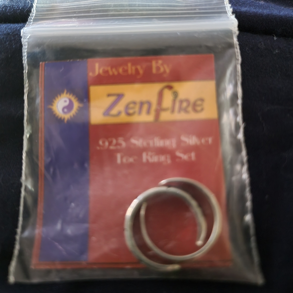 Sterling Silver Nwt Sun And Moon Toe Rings Adjustable Sizing
